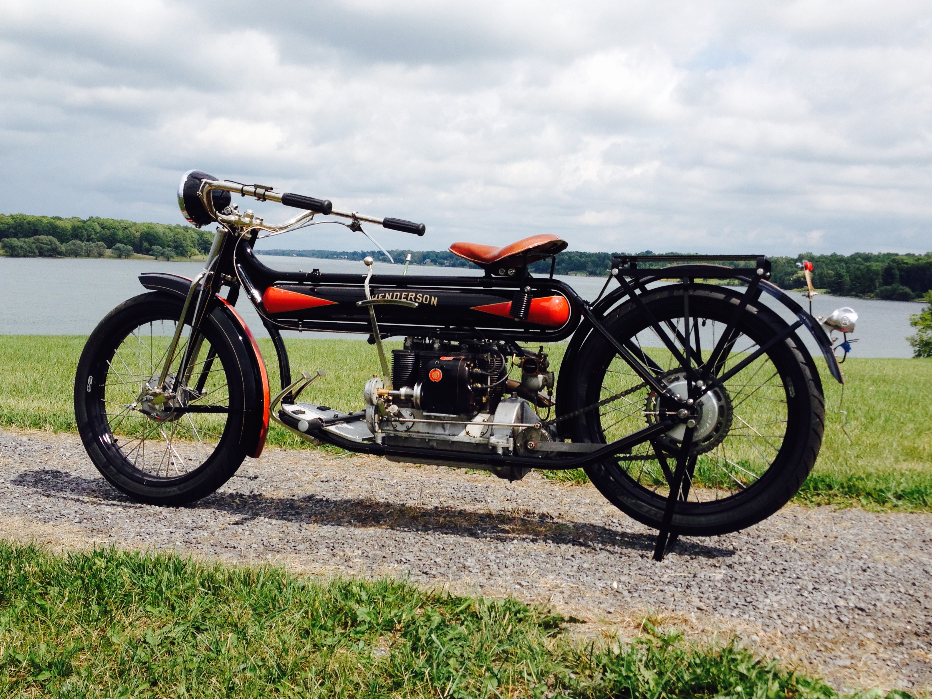 1912 Henderson 4